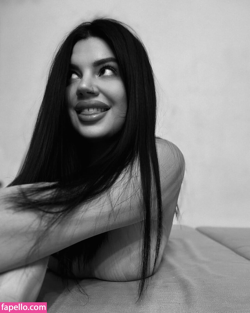 vvv.k_s / vvv.k_s7 Nude Leaked  Photo #21