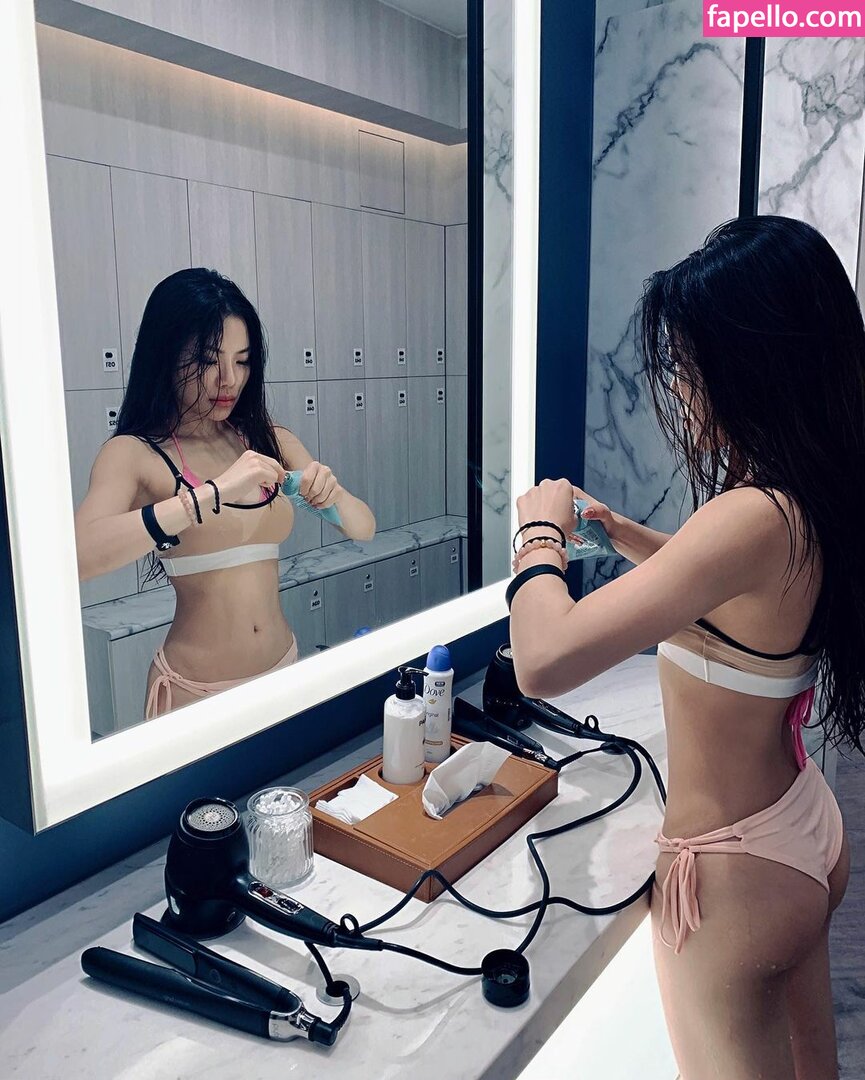 vvviva Nude Leaked  Photo #2