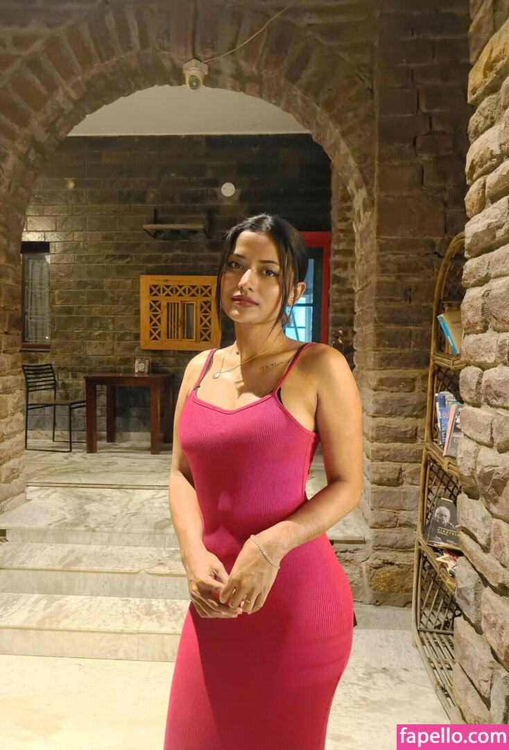 god.ess23 / wwildrosee Nude Leaked  Photo #12