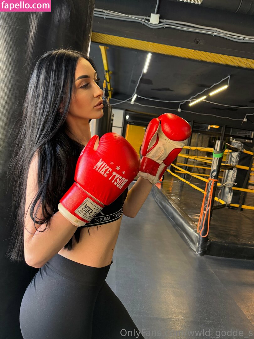 thedopegoddess / wwld_godde_s Nude Leaked OnlyFans Photo #42