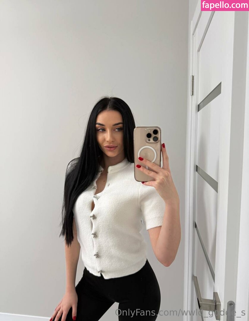 thedopegoddess / wwld_godde_s Nude Leaked OnlyFans Photo #44
