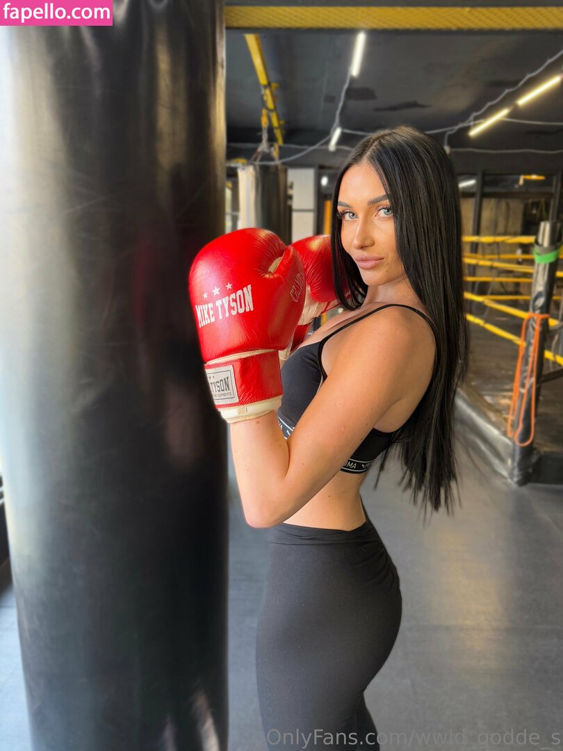 thedopegoddess / wwld_godde_s Nude Leaked OnlyFans Photo #85