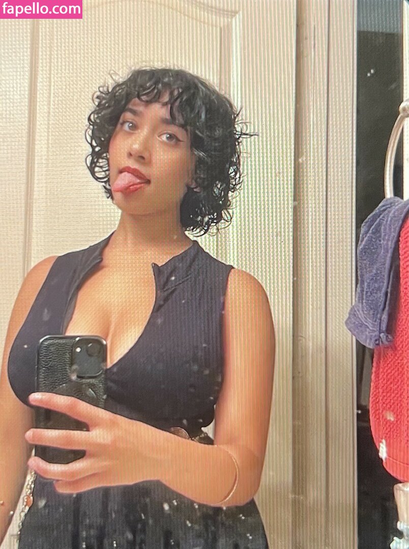 xo.midna / xomidna / xx.midna Nude Leaked  Photo #3