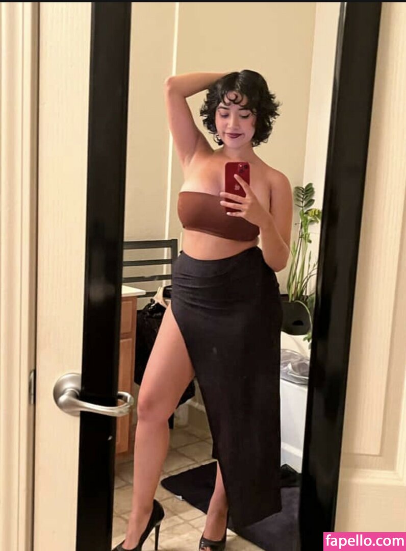 xo.midna / xomidna / xx.midna Nude Leaked  Photo #32