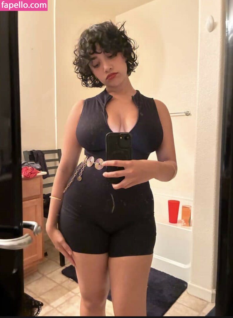 xo.midna / xomidna / xx.midna Nude Leaked  Photo #49