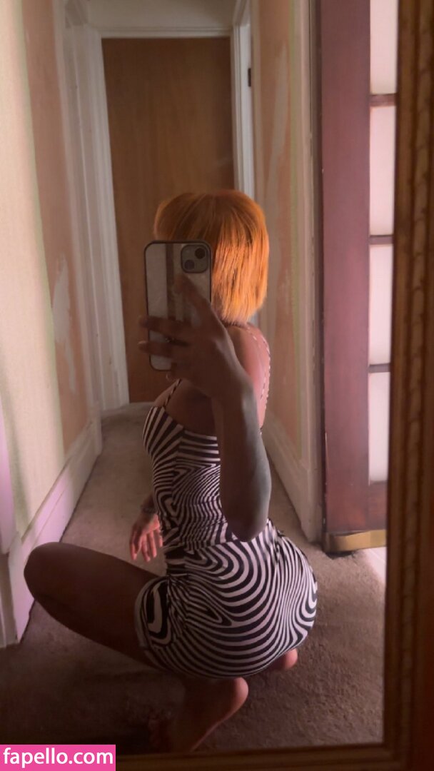 Goddess_Kia / princessmilkyy / xx_zakiya / xxxmilk Nude Leaked OnlyFans Photo #18