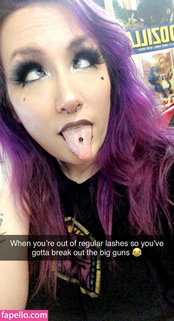 CheshireKatx / lilgothraven / u13085533 / xxcheshire_kat Nude Leaked OnlyFans Photo #24