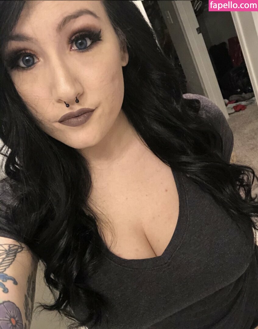 CheshireKatx / lilgothraven / u13085533 / xxcheshire_kat Nude Leaked OnlyFans Photo #57