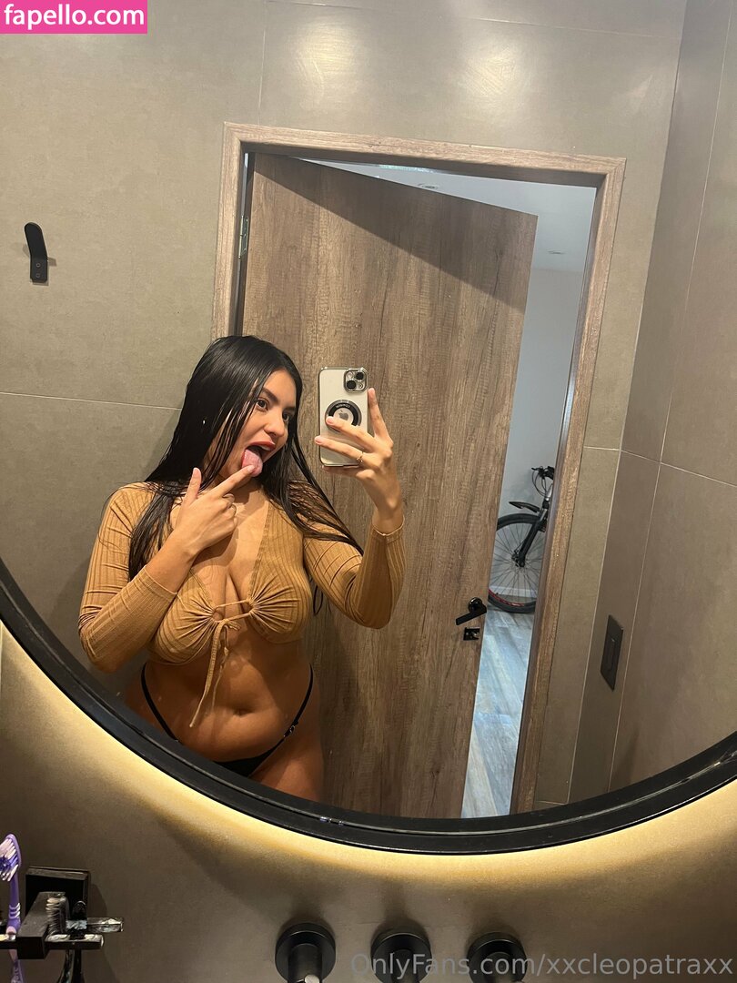 xx_kleopatra_xx / xxcleopatraxx Nude Leaked OnlyFans Photo #4