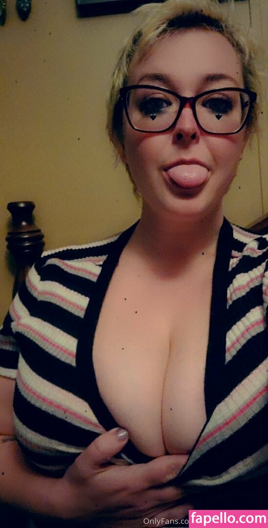 ruesworldd / xxdirtyprettyy Nude Leaked OnlyFans Photo #13