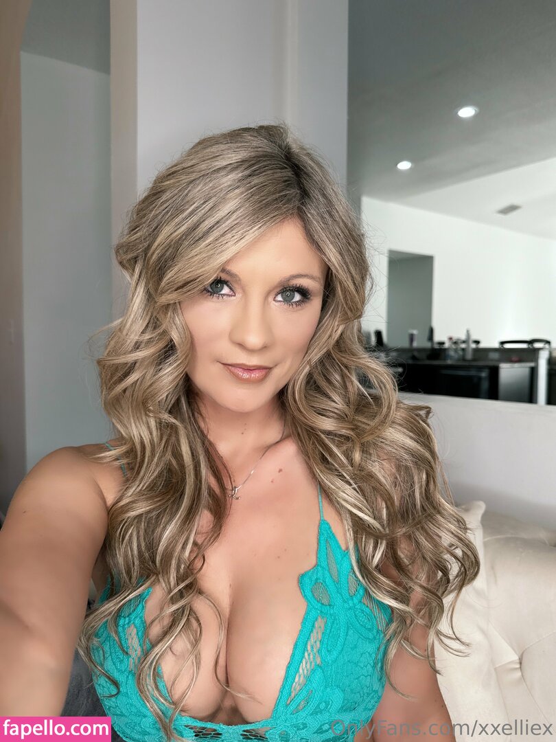 ellie2dope / ellie4play / xxelliex Nude Leaked OnlyFans Photo #389