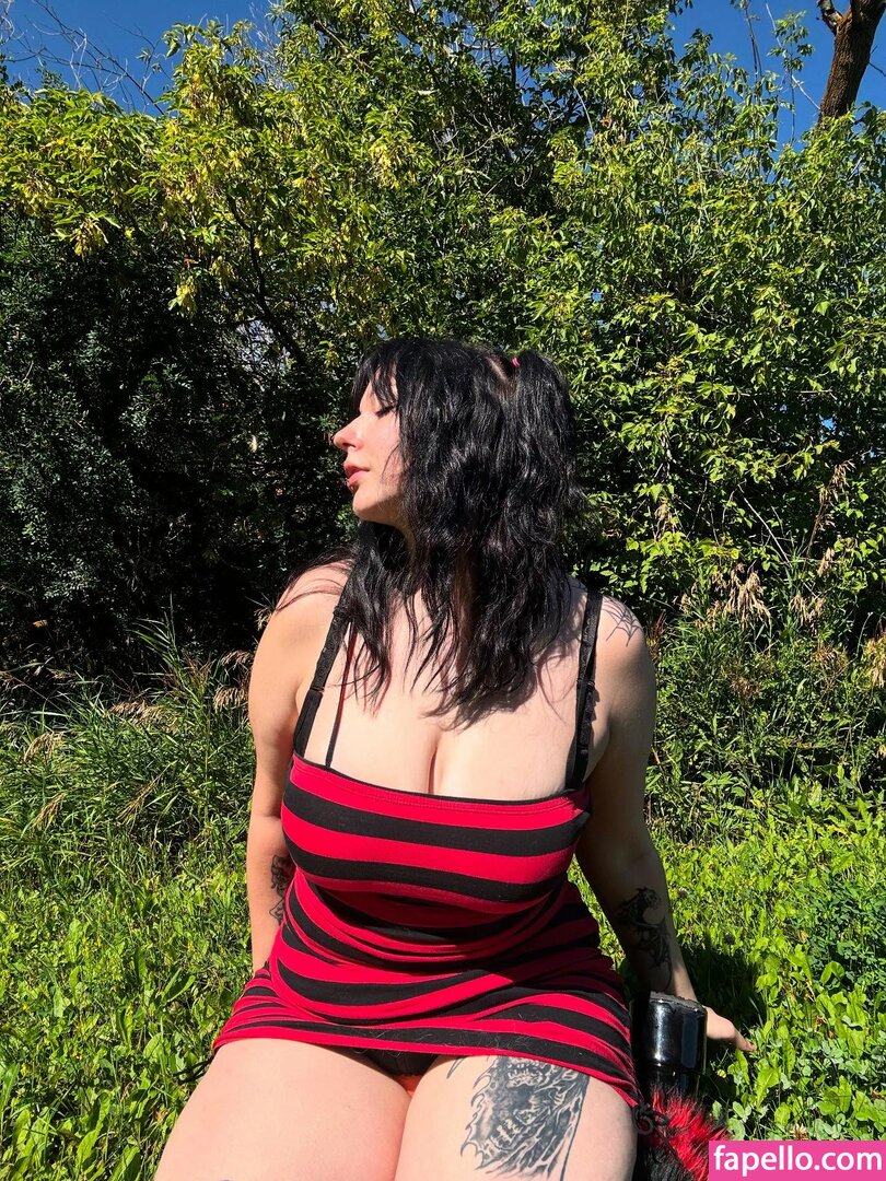 xxfrog_slimexx Nude Leaked  Photo #1