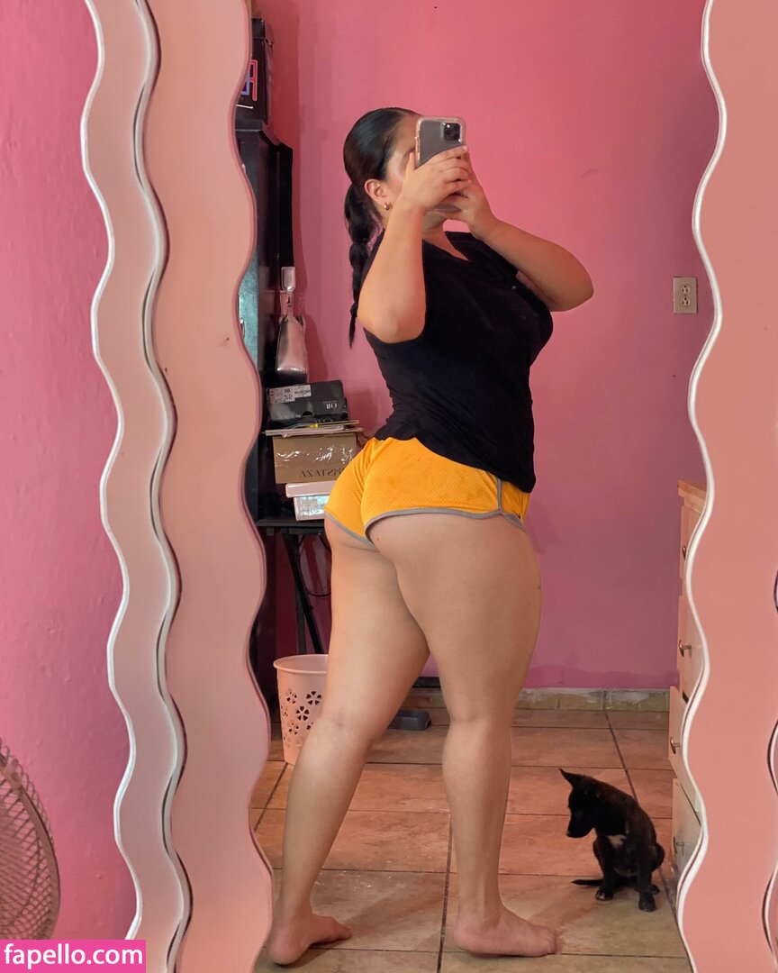 Xximev / marikamilaniofficial Nude Leaked OnlyFans Photo #13