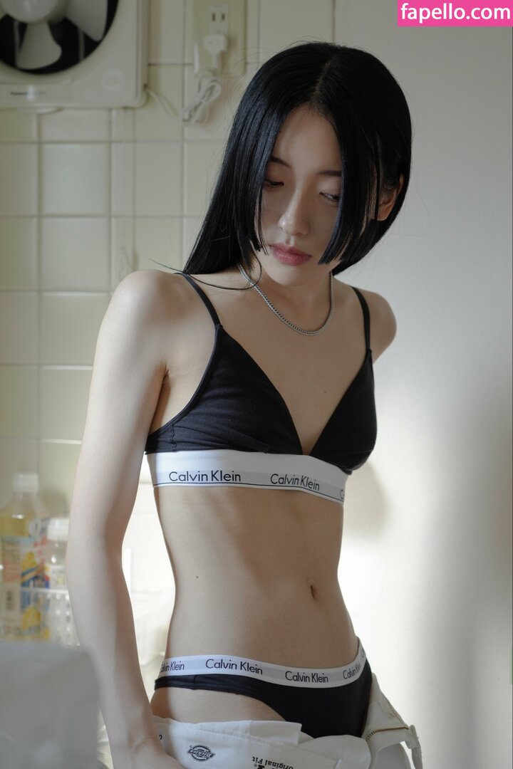 _xxkhyn / u262594371 / xxkhyn / 夏帆 Nude Leaked OnlyFans Photo #2