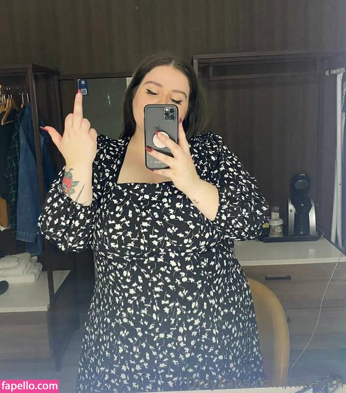 sarahs_day / xxsxrxhvip Nude Leaked OnlyFans Photo #1