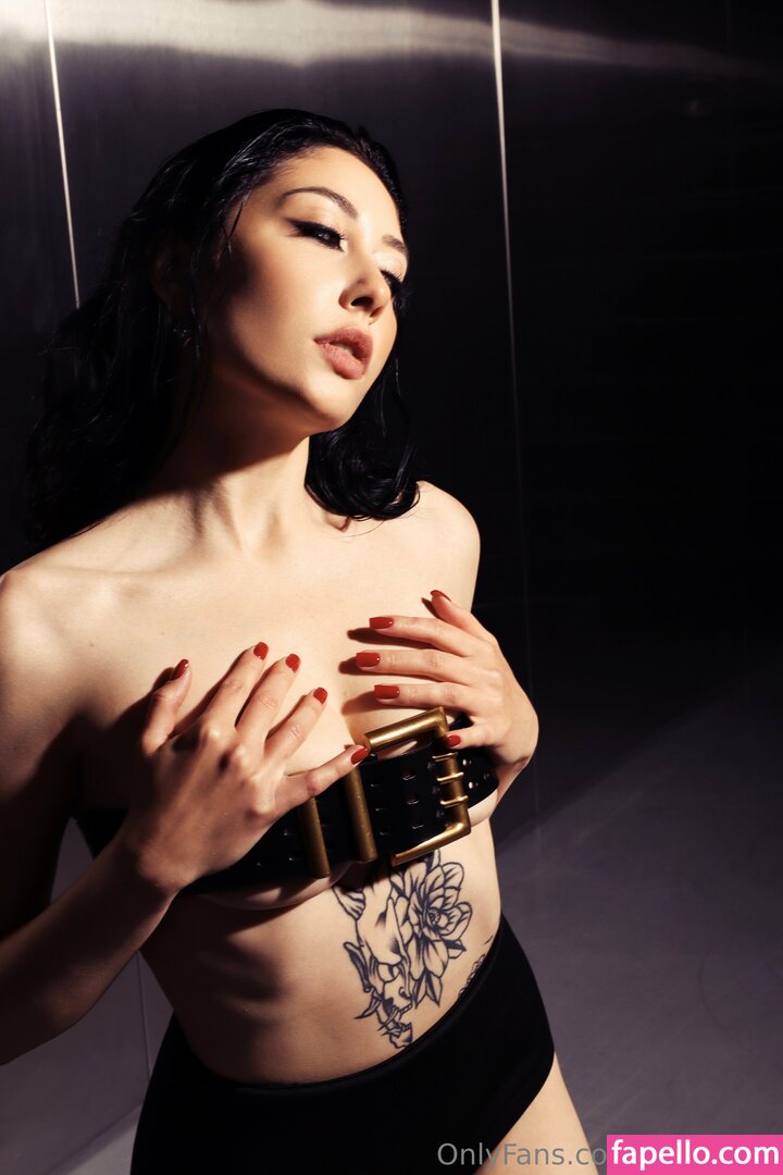 xxenaxxena / xxxena_x Nude Leaked OnlyFans Photo #18