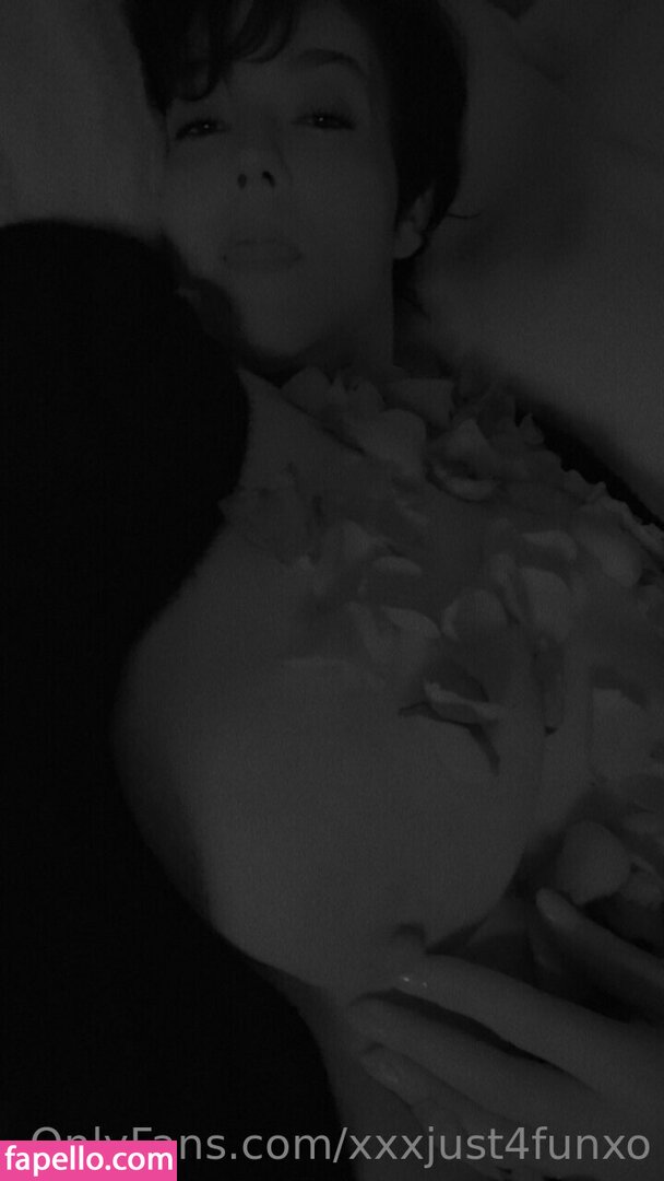 xxxjust4funxo Nude Leaked OnlyFans Photo #24