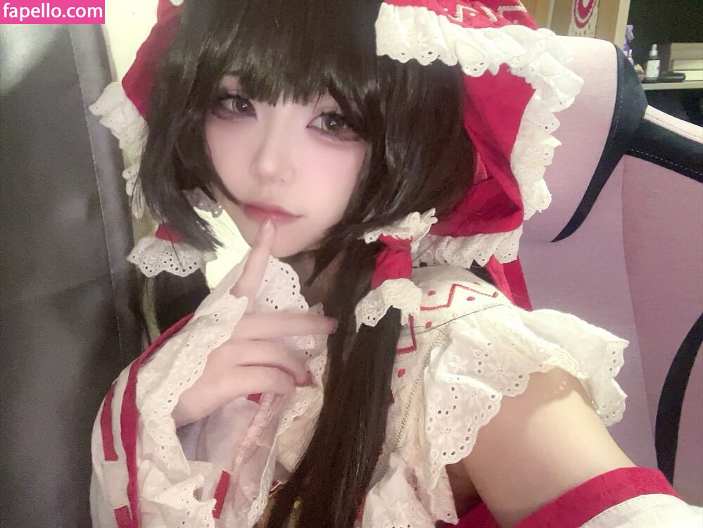 yumoo11 / yuyu_momoo / yyu_moo Nude Leaked  Photo #2