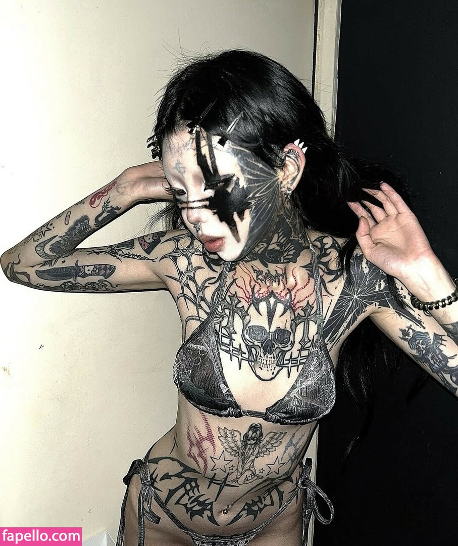 Zzem Zzem / x3m_0x77_void / yl0_o Nude Leaked OnlyFans Photo #46