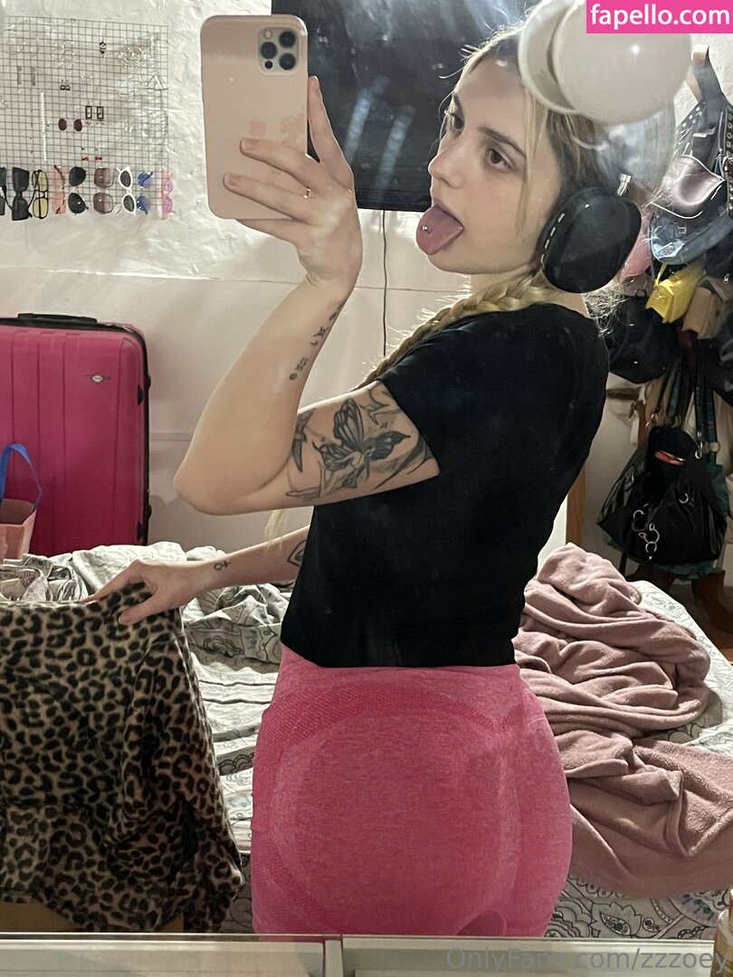 zzzoey / zzzoey808 Nude Leaked OnlyFans Photo #3