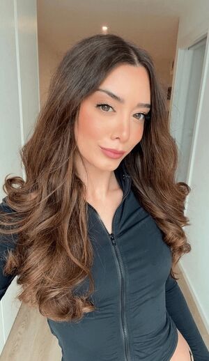 Loveisannaa / Yourcutiegirly #10