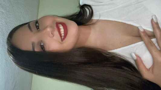 Gabriela Bautista #8